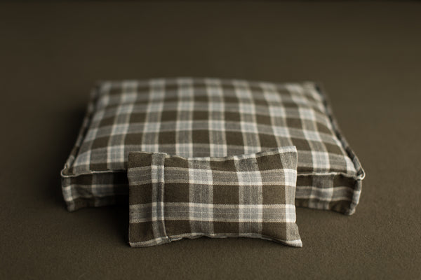 Standard Pillowcase | Olive Plaid