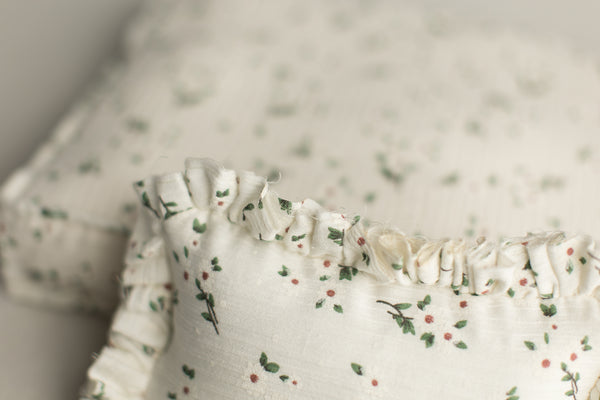 Bed Linens | White Floral Dot