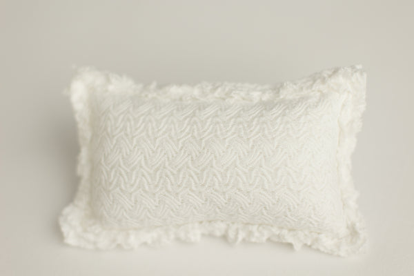 Tania Basic B | Ruffle Pillowcase