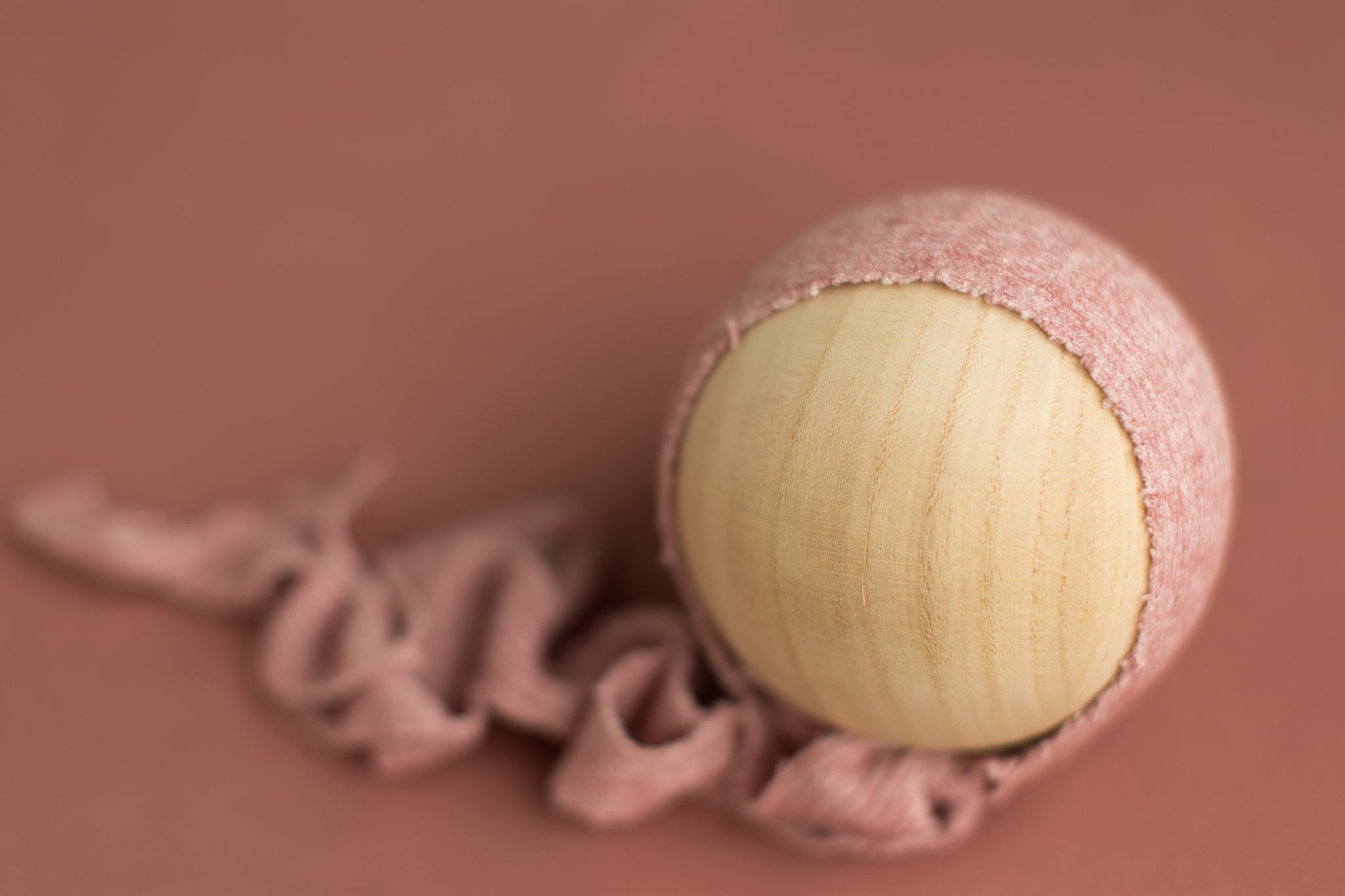 Tate Pinkie | Bonnet