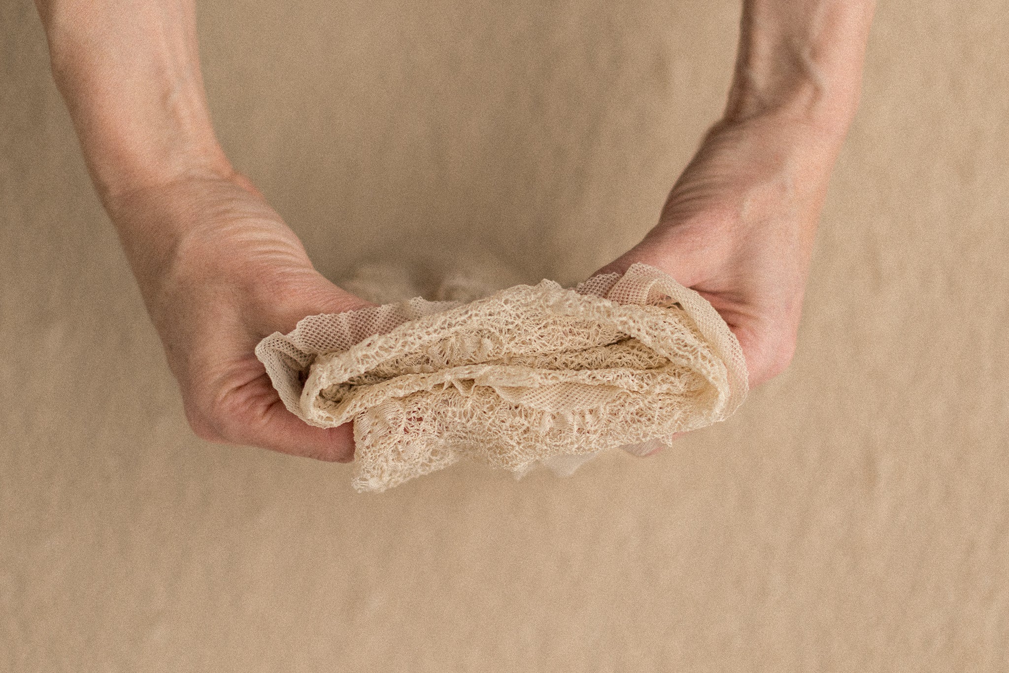 Tattered Lace | Bun Bun Wrap