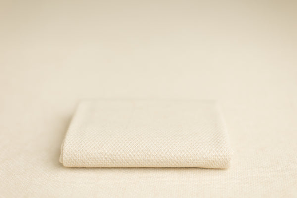 Teeter | Soft Linen Wrap