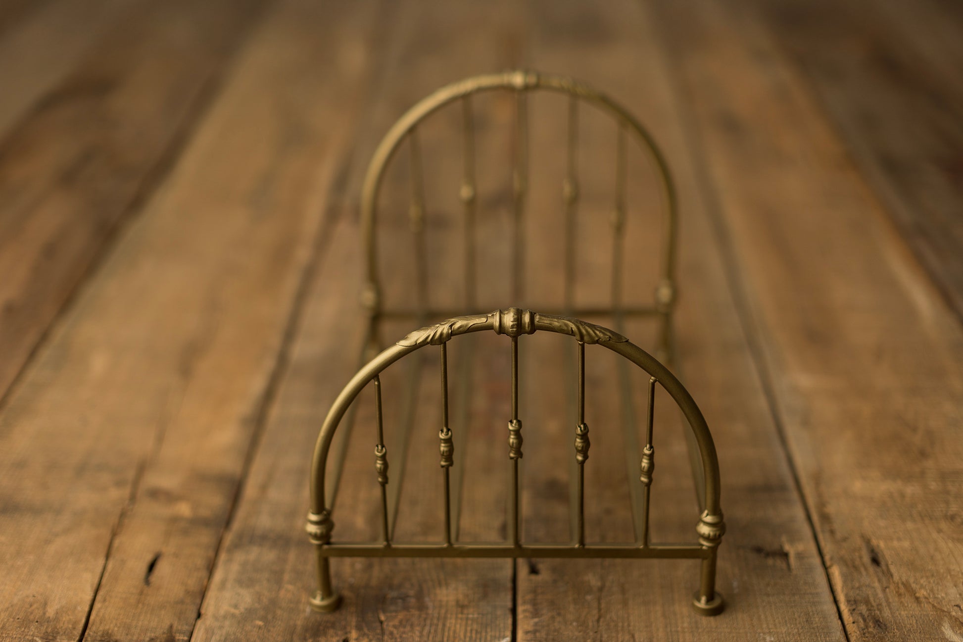 Victorian Bed | Golden Ticket