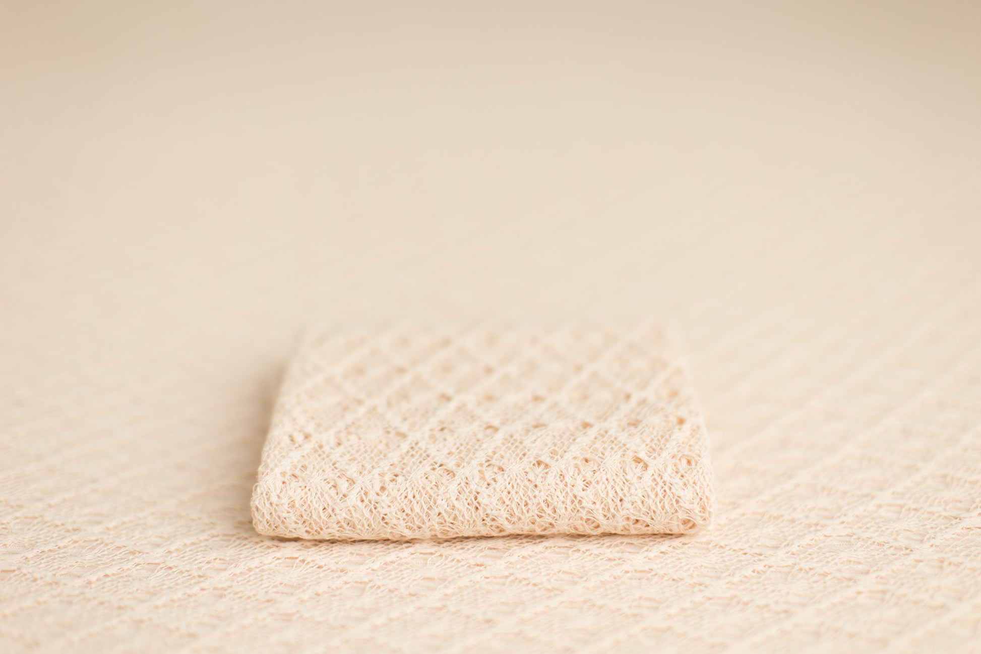 Viviana | Peach Puff