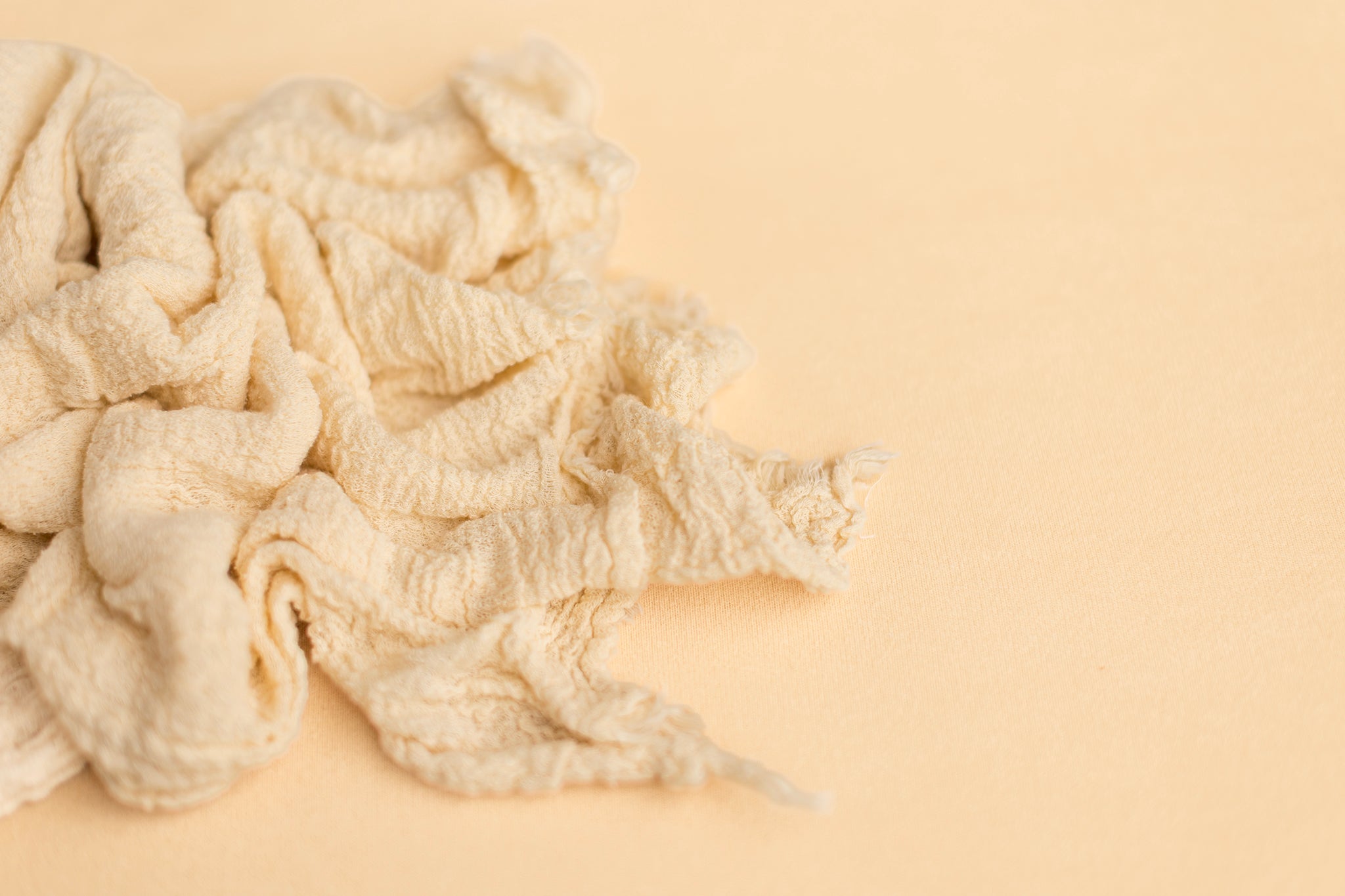 Wide Wrinkly Wrap | Pale Honey