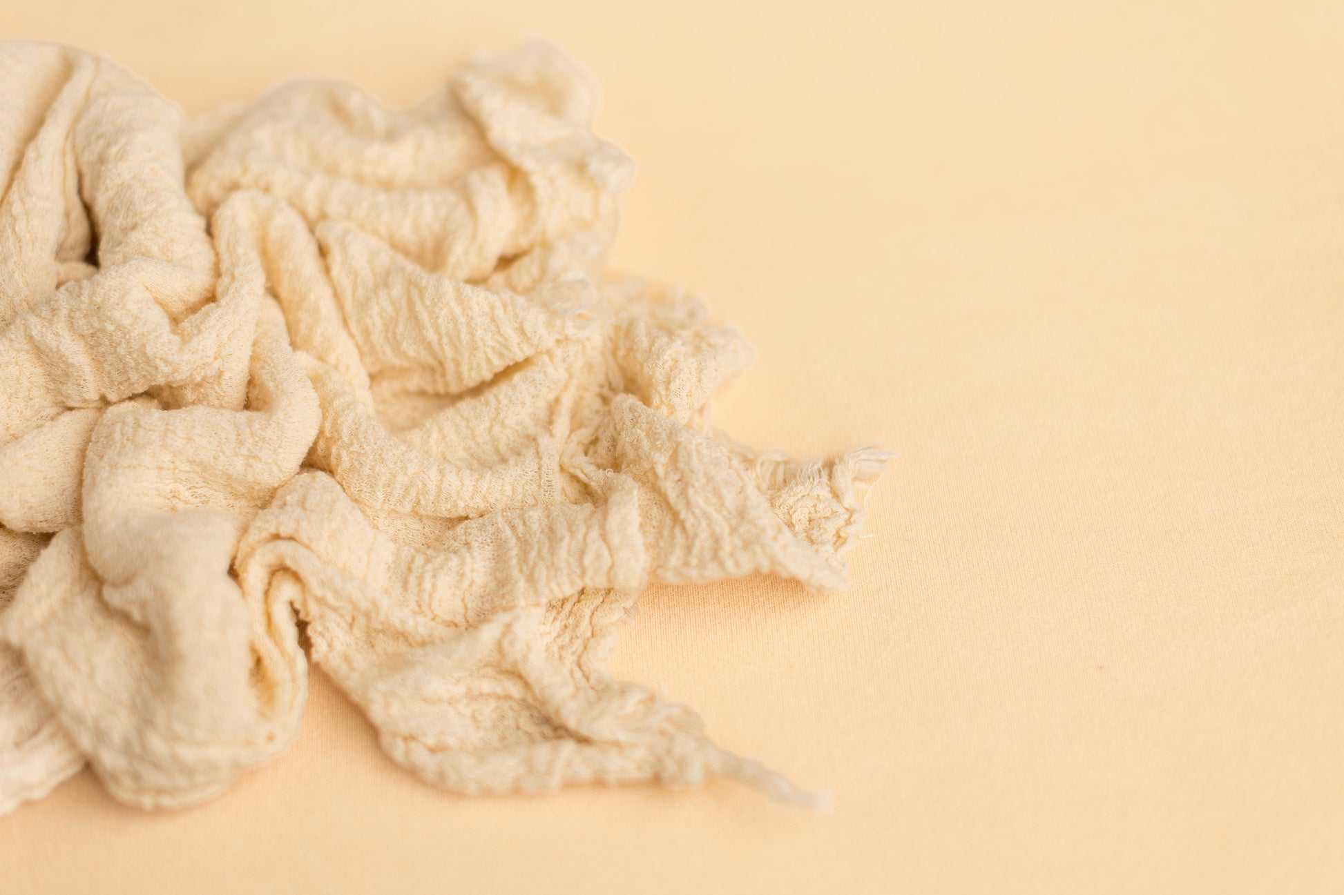 Wide Wrinkly Wrap | Pale Honey