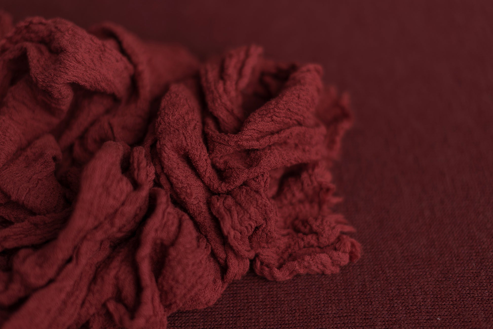 Wide Wrinkly Wrap | Vampire's Lips