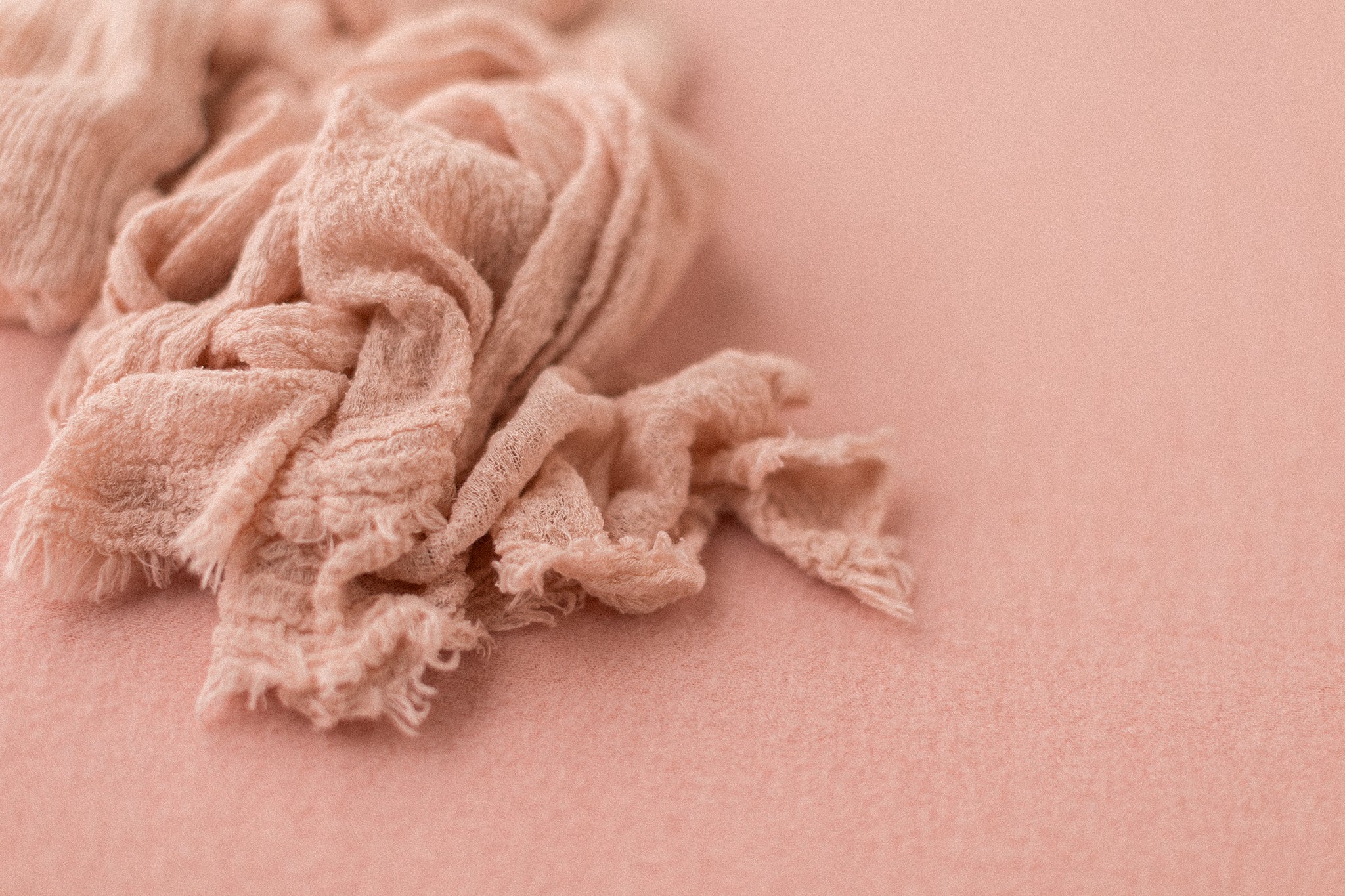 Wide Wrinkly Wrap | Pinking (Preorder)