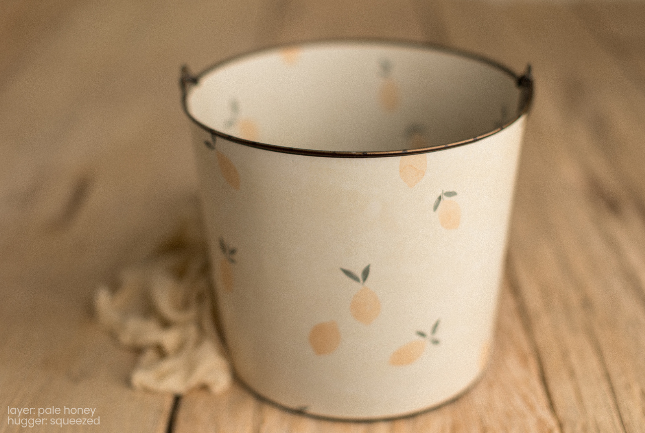 Bucket Hugger | Squeezed