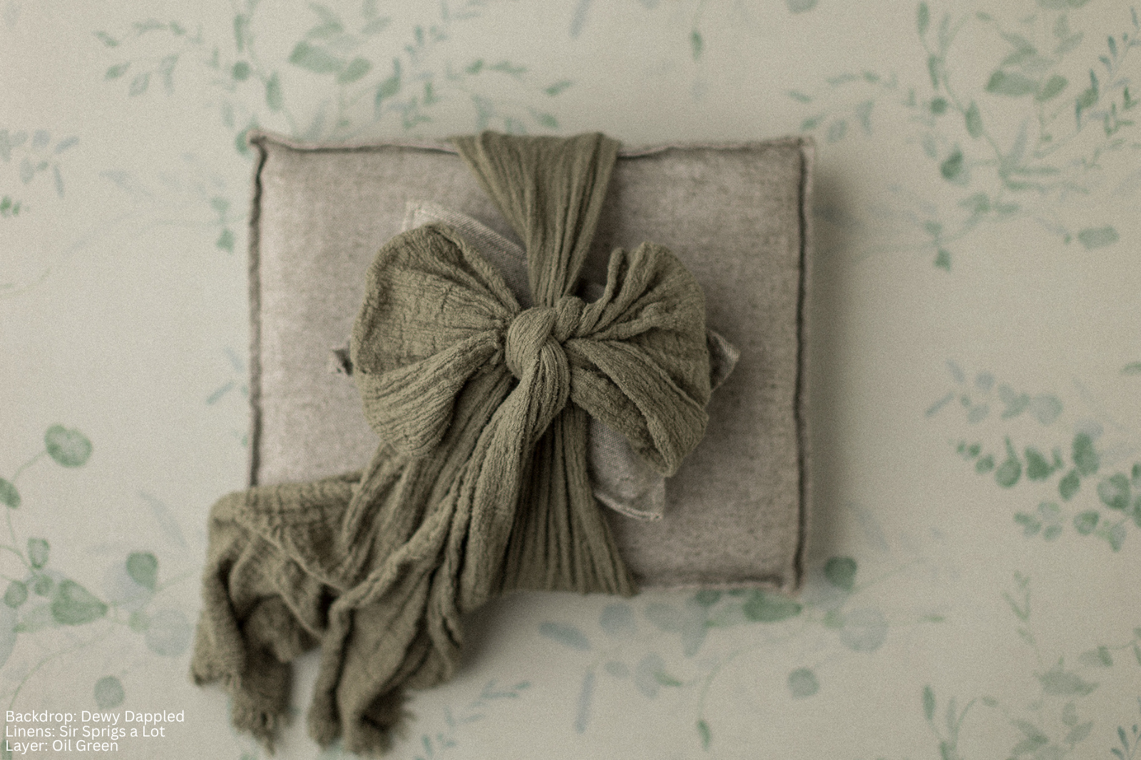 Wide Wrinkly Wrap | Oil Green