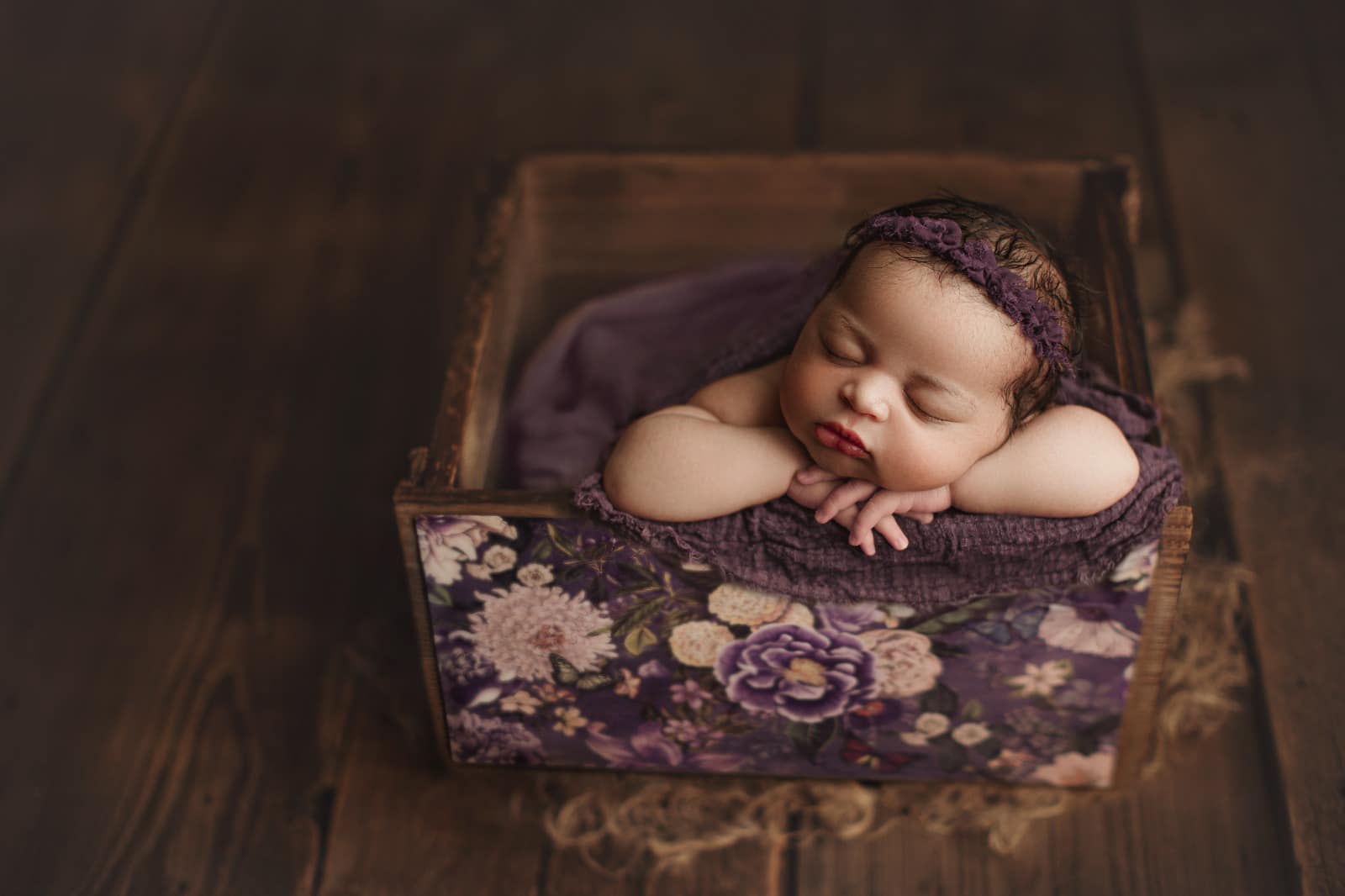 Crate Hugger | 244 Purple Botanical Garden