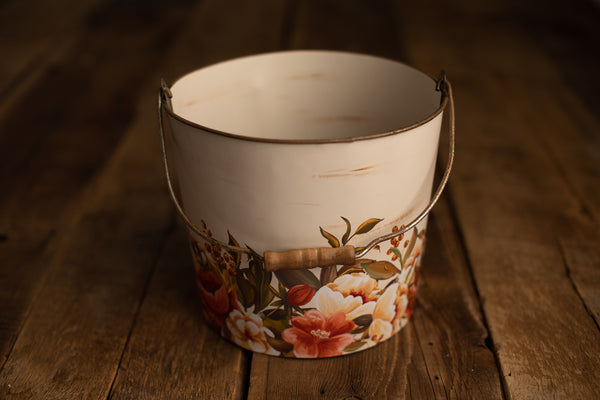 Bucket Hugger | 194 Vintage Tin Floral