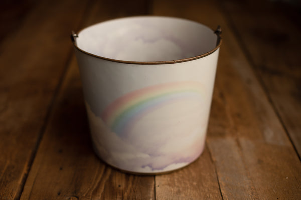 Bucket Hugger | 266 Rainbow Sky