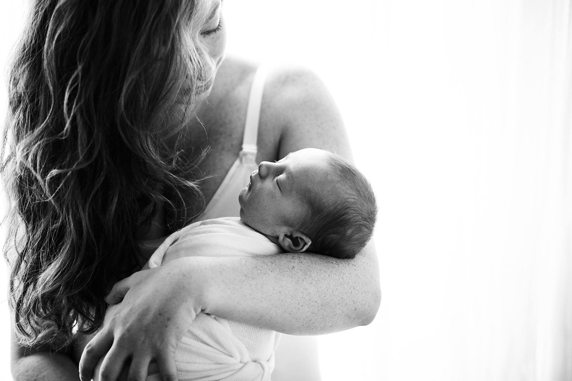 The Hello Little Black & White Preset - Hello Little Props