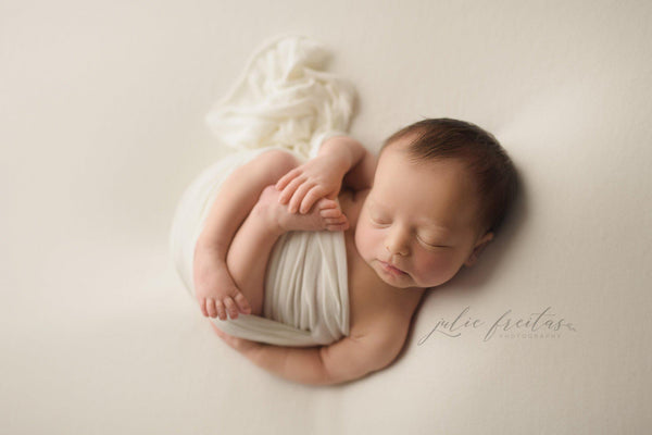Albie | Cloud-Fabric-Backdrop, Category_Smooth, Color_White, Line_Albie-Hello Little Props