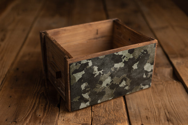 Bucket Hugger | 105 Camo