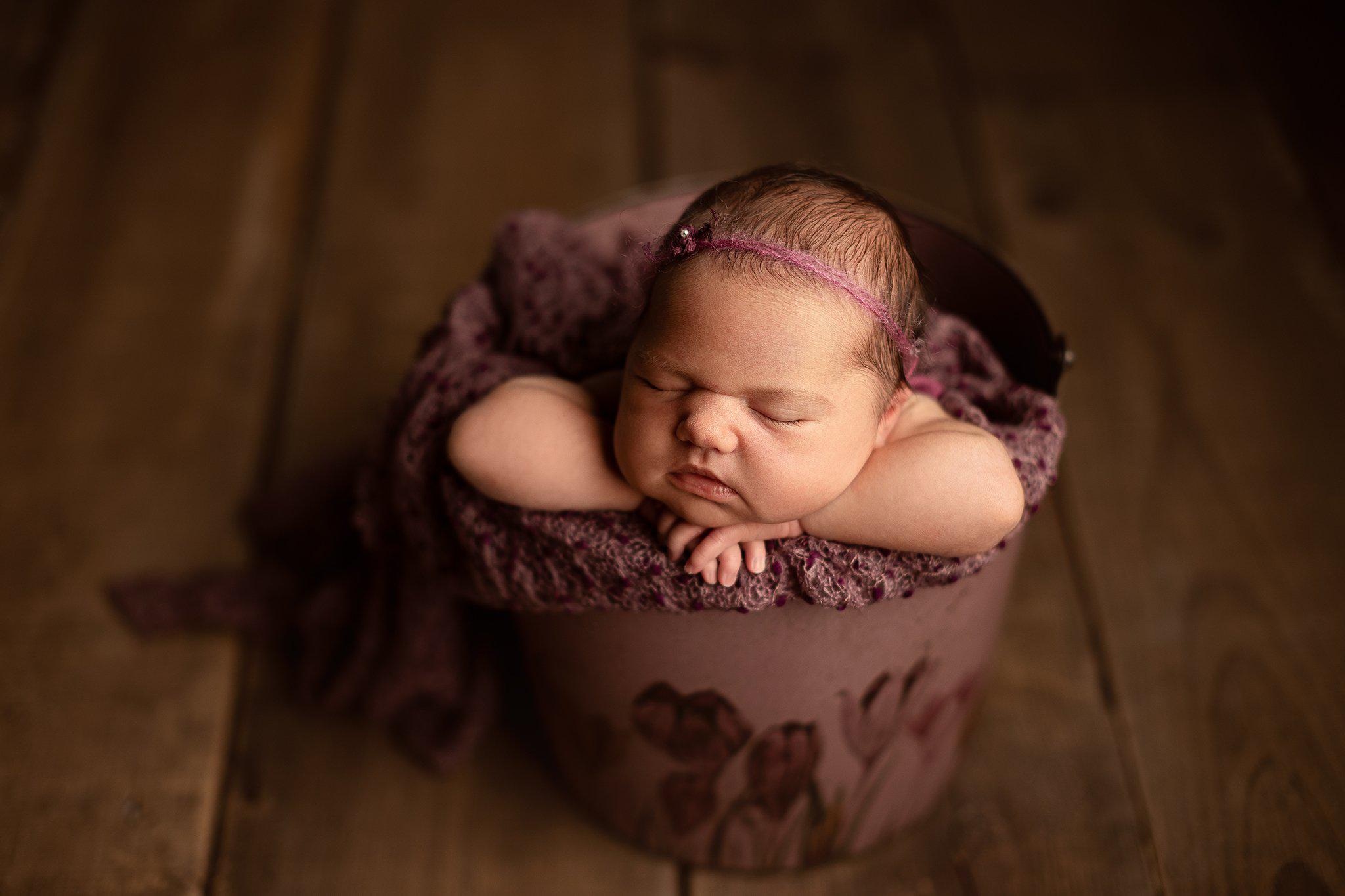 Rosemarie | Orchid Mist-Fabric-Backdrop, Category_Lace, Color_Purple, Color_Red, Girl, Line_Rose Marie-Hello Little Props